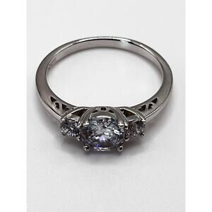 ESTATE 3-STONE CUBIC ZIRCONIA STERLING RING, SIZE 8